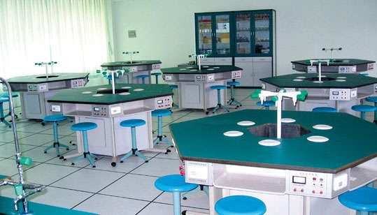 實(shí)驗(yàn)臺(tái)的材質(zhì)分類(lèi)和特點(diǎn)