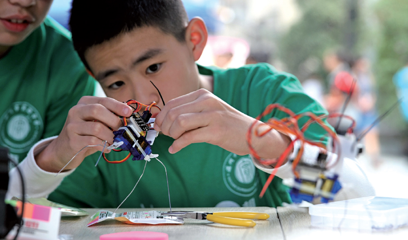 省創(chuàng)客大賽總分第一　深圳中小學(xué)發(fā)力創(chuàng)客式學(xué)習