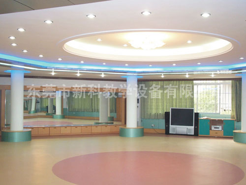 <a href='http://www.golook.cc/chanpin/59-1.html' target='1' style='font-size:18px; font-weight:bold; color:#000000;'>舞蹈室</a>