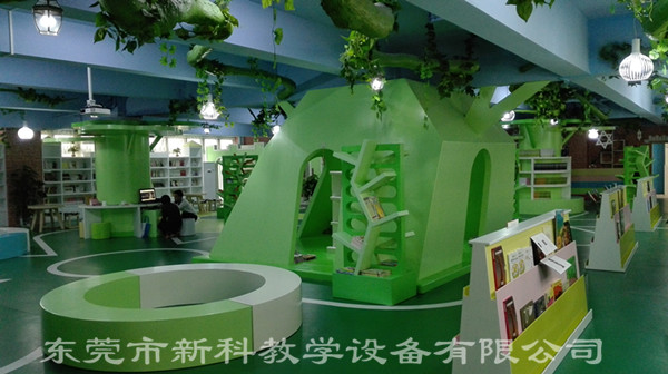 <a href='http://www.golook.cc/chanpin/110-1.html' target='1' style='font-size:18px; font-weight:bold; color:#000000;'>圖書閱覽室</a>7