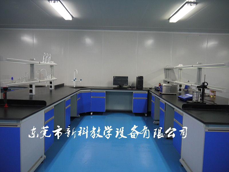 實驗室轉(zhuǎn)角臺案例